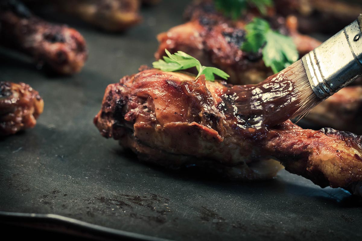 Kyckling drumsticks glazas med grillglaze