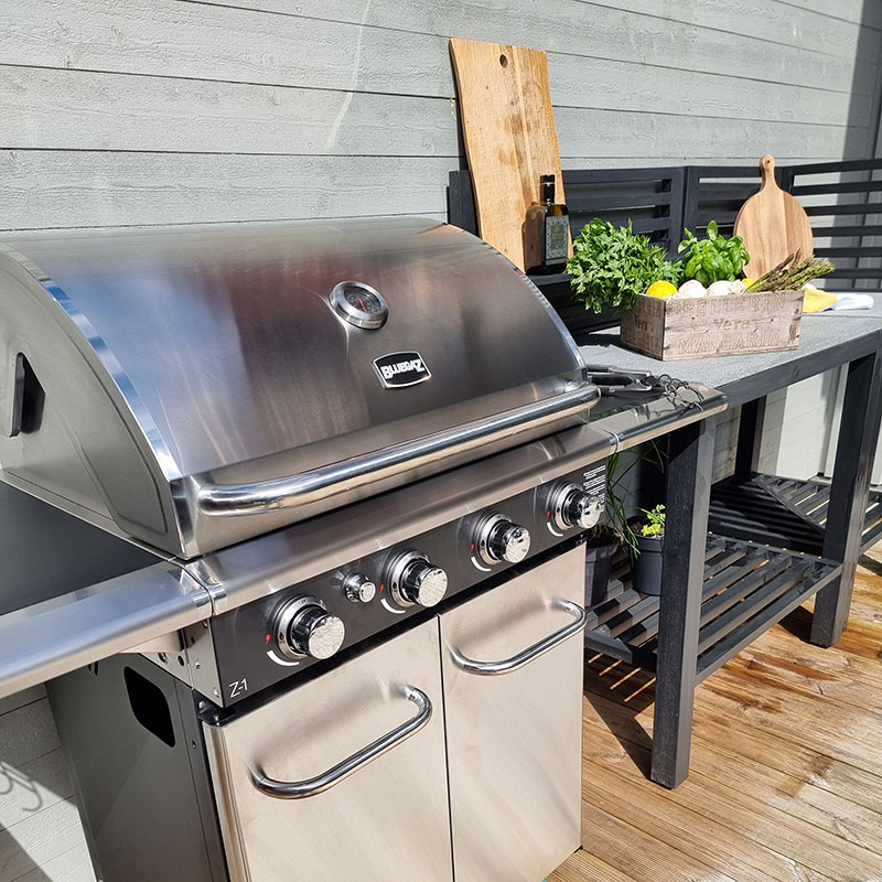 Bluegaz Z1 Gasolgrill på trädäck