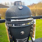 Bluegaz Kyoto Kamado Large med nedfällda sidobord