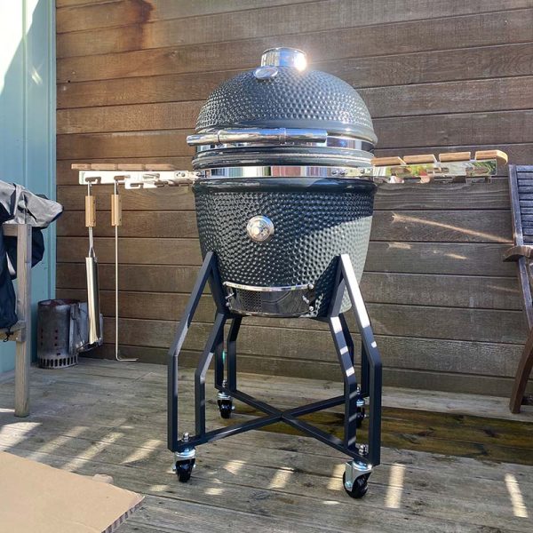 Bluegaz Kyoto Kamado large på uteplats