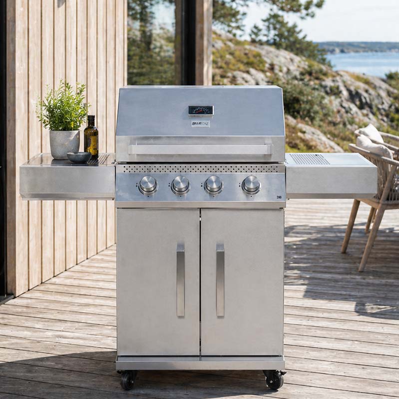 Bluegaz Z40 Gasolgrill står på trädäck