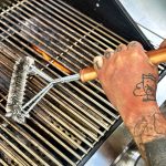 Rengör galler med Bluegaz Elite Grillgallerborste dubbel