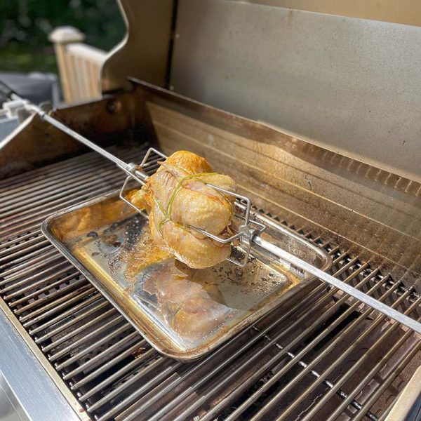 Bluegaz Z501 & X502 Rotisserie med hel kyckling sett från höger