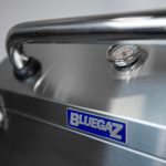 Bluegaz T10 Bärbar gasolgrill Bluegaz logga och handtag