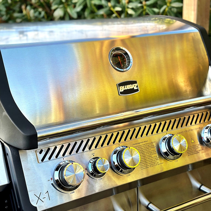 Bluegaz X1 Gasolgrill närbild på grillhuv