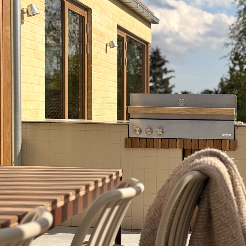 Så byggde Villa Westre sitt kaklade drömutekök med Bluegaz Z Inbyggnadsgrill