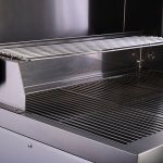 Bluegaz Z Inbyggnadsgrill värmehylla sett från vänster sida