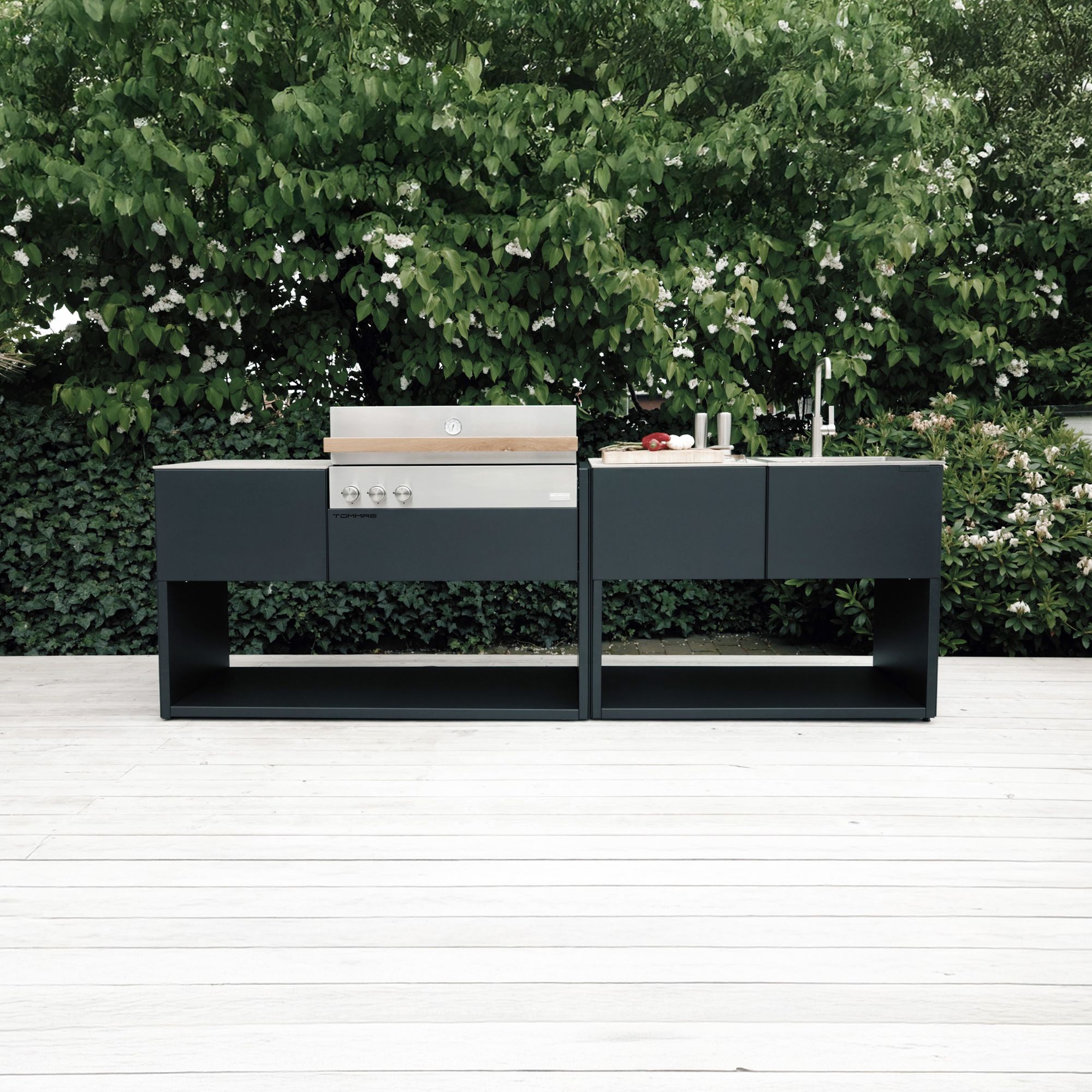 Bluegaz Z x Tommre Block Utekök vatten svart 120x60x90 cm - Bild 2